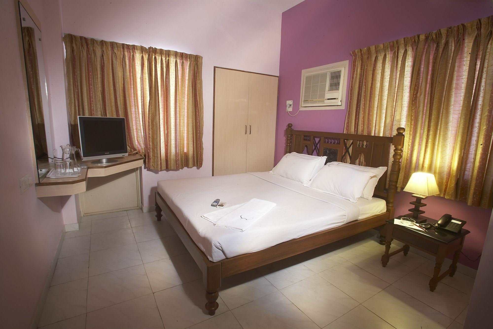 Le Park Hotel 3*